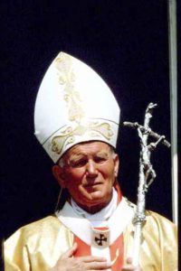 Papa Gjon Pali II gjate vizites ne Shqiperi ne vitin 1993